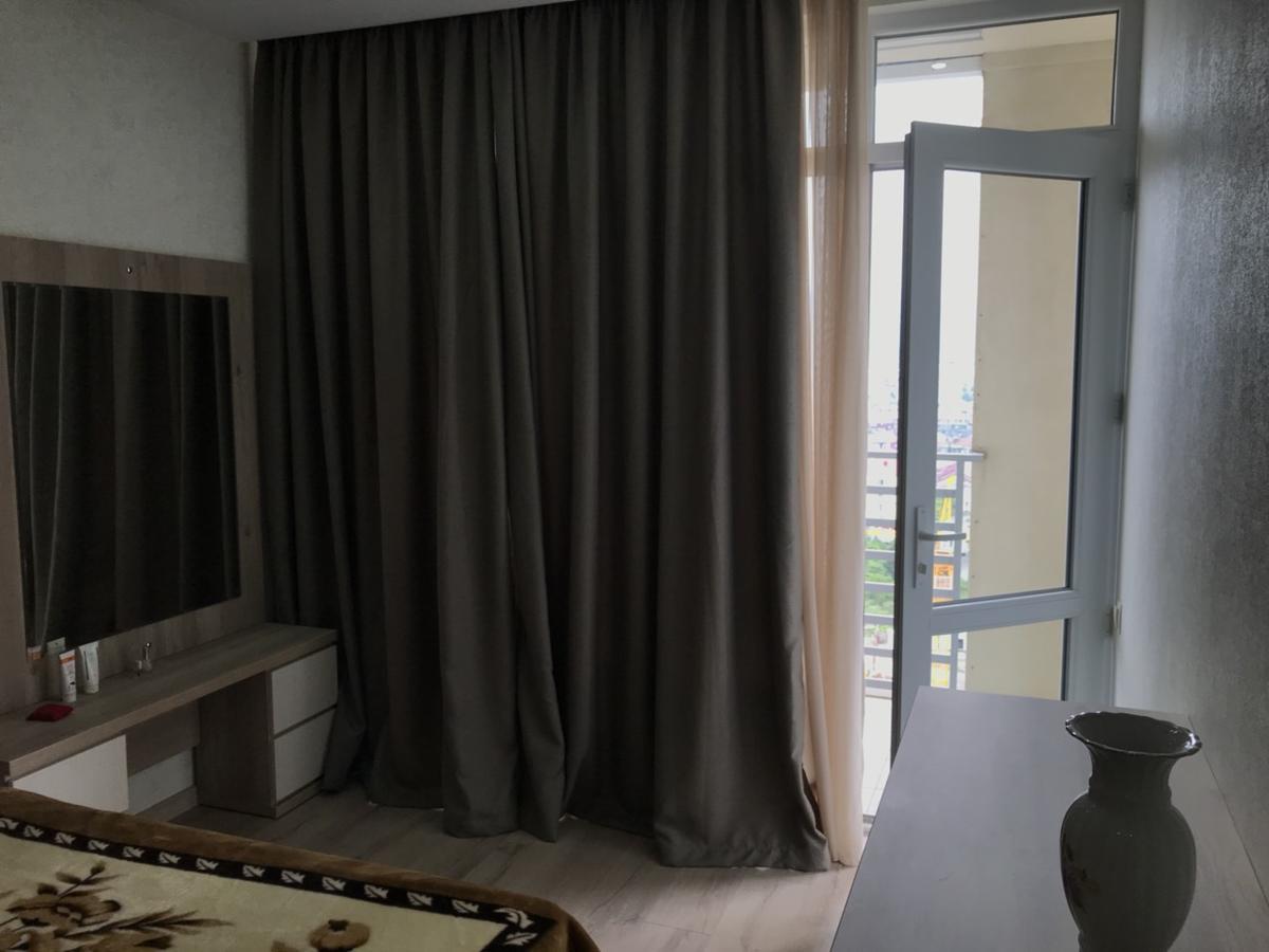 Apartment Lux With 3 Rooms Batumi Esterno foto