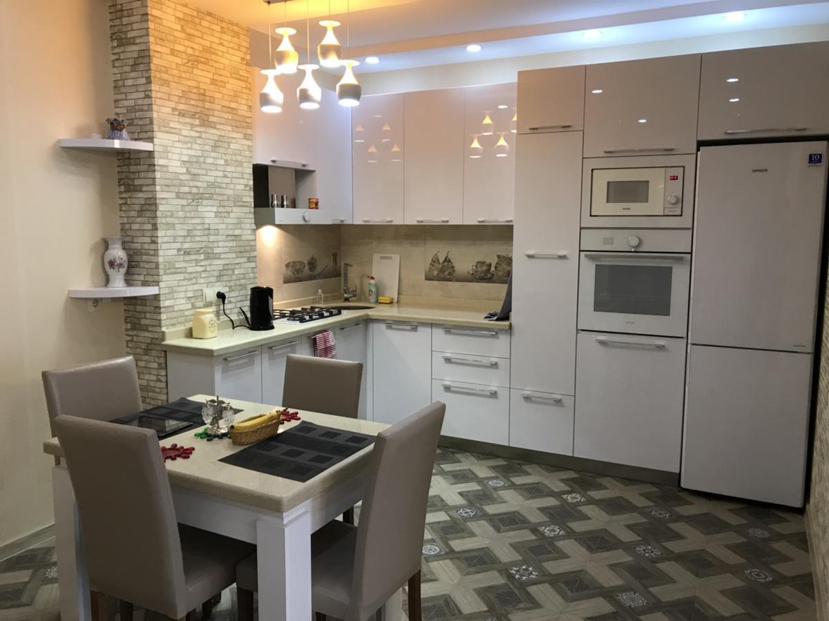 Apartment Lux With 3 Rooms Batumi Esterno foto